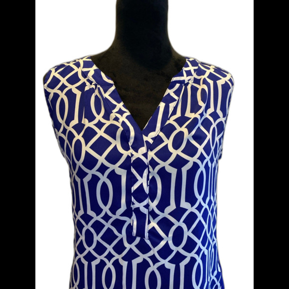Hanna & Gracie Blouse Size Medium Royal Blue Geometric Sleeveless V Neck Top - Picture 1 of 10